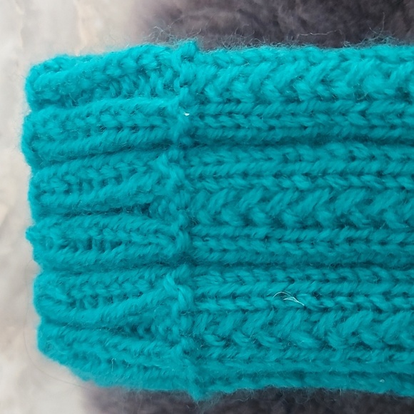 Homemade wool socks - Picture 6 of 8